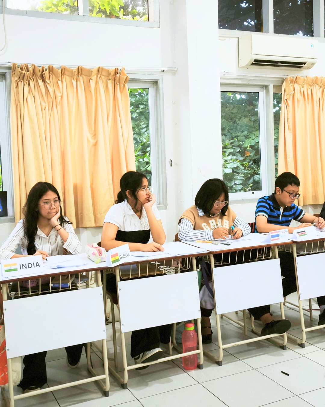 MODEL UNITED NATIONS134